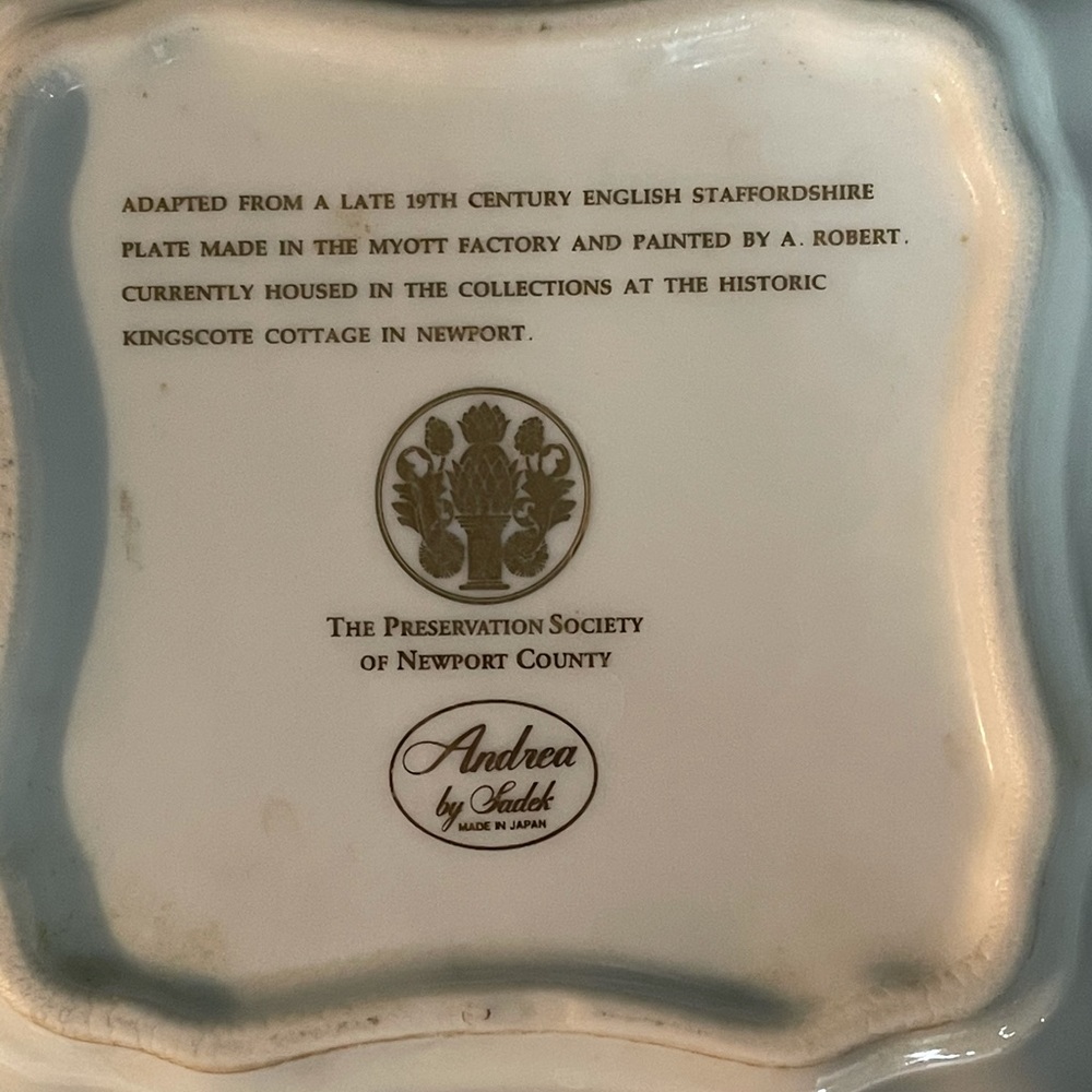 Andrea by Sadek Porcelain Trinket Dish - Picture 3 of 3